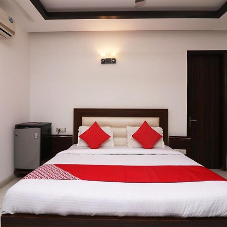 OYO 26868 Wonderland Inn Gurgaon Exterior foto