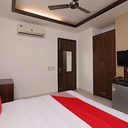 OYO 26868 Wonderland Inn Gurgaon Exterior foto