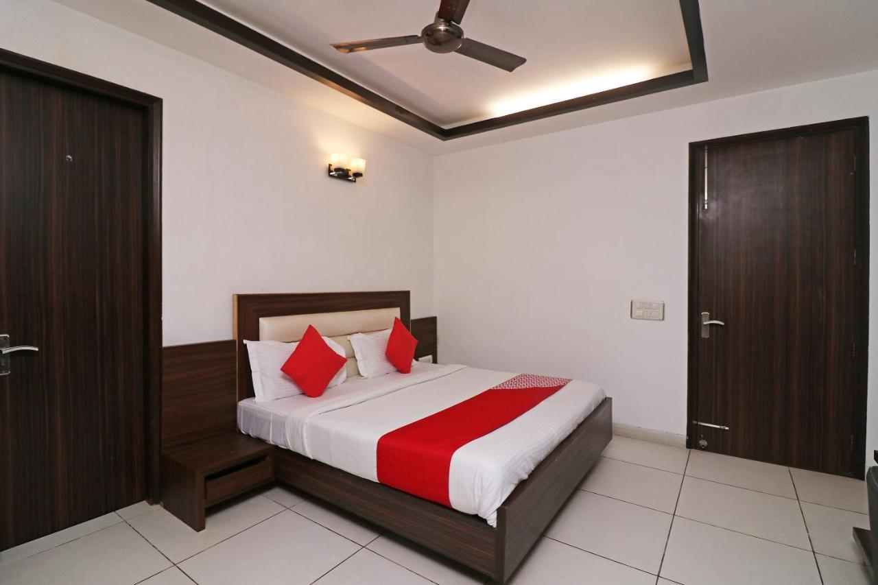 OYO 26868 Wonderland Inn Gurgaon Exterior foto