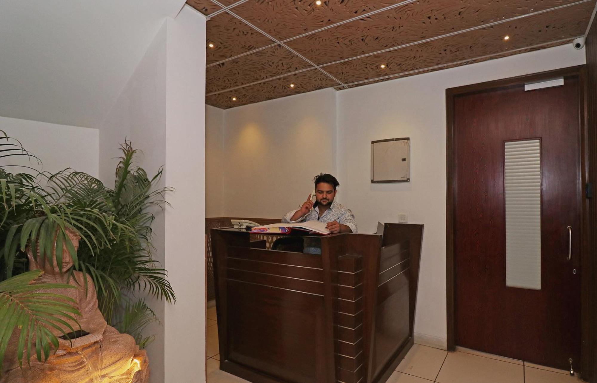OYO 26868 Wonderland Inn Gurgaon Exterior foto
