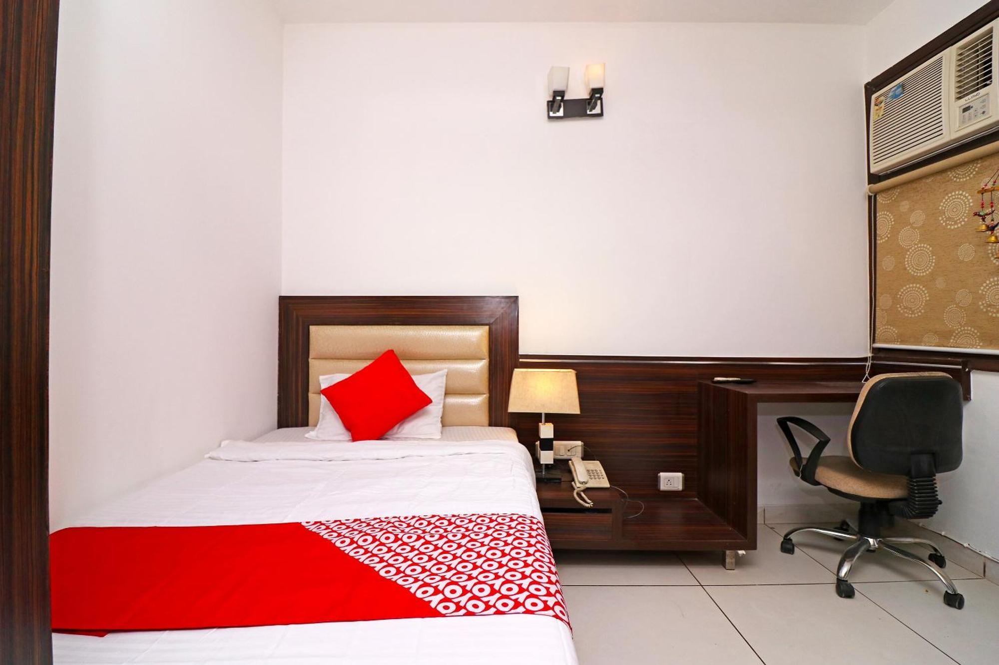OYO 26868 Wonderland Inn Gurgaon Exterior foto