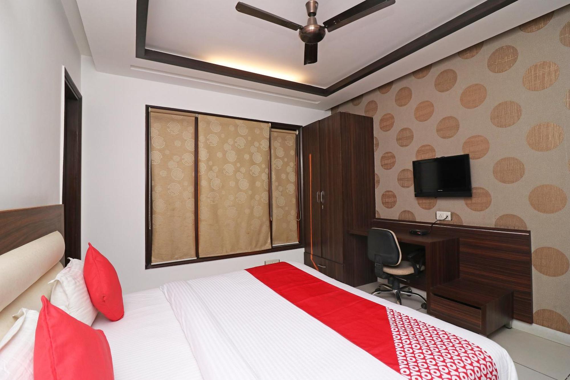 OYO 26868 Wonderland Inn Gurgaon Exterior foto